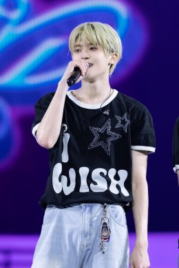 NCT WISH (เอ็นซีที วิช) ล็อกอินสู่หัวใจแฟนชาวไทยได้สำเร็จ พร้อมส่งมอบพลังแห่งความหวังอันสดใส ครั้งแรกในประเทศไทยกับ 2025 NCT WISH ASIA TOUR LOG in BANGKOK บัตรหมดเกลี้ยงรวมผู้ชม 5,000 คน!